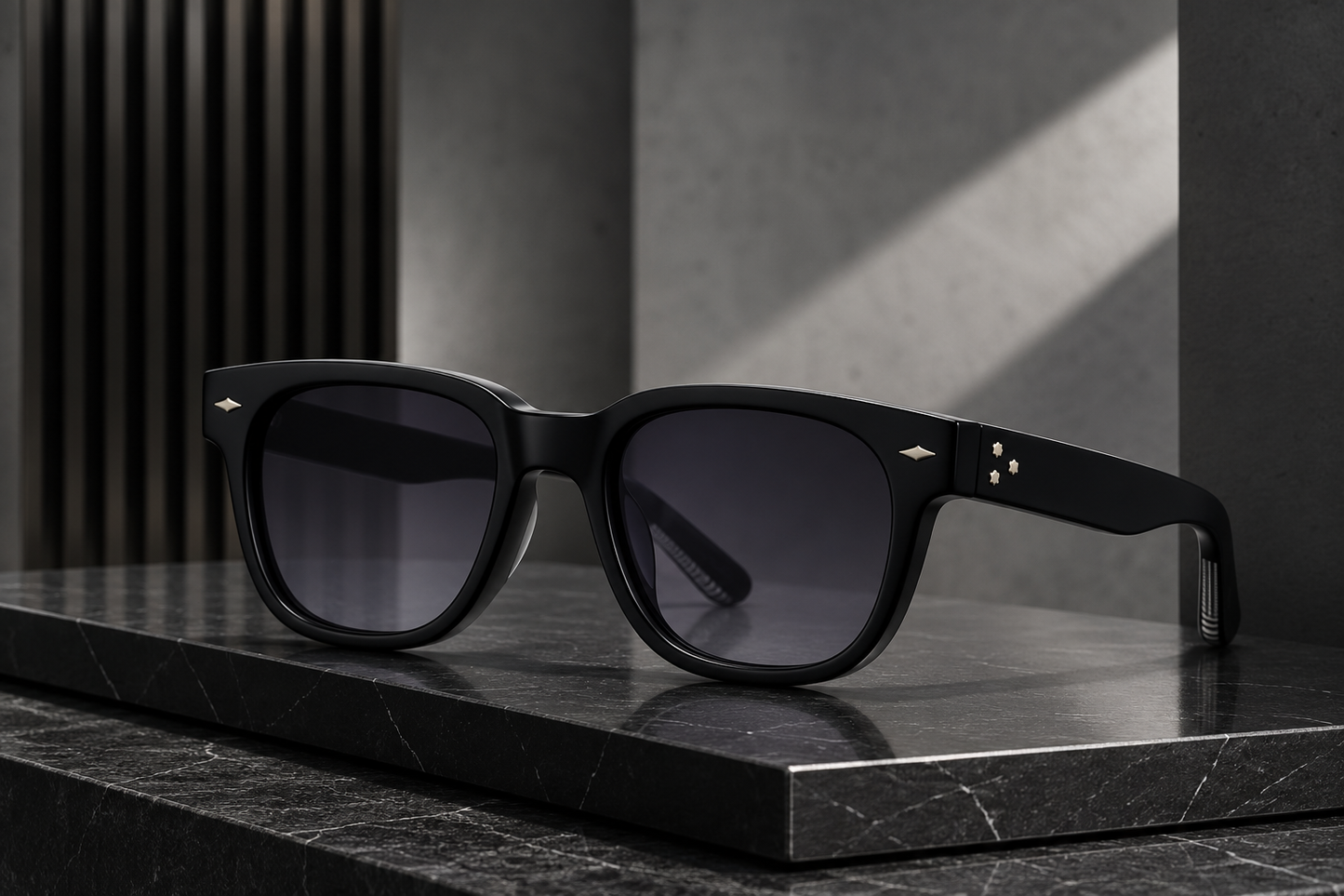 RETIFOCUS Square Black Sunglasses with Black Gradient Lenses
