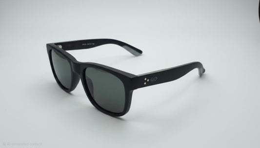 RETIFOCUS Square Black Sunglasses with Black Gradient Lenses