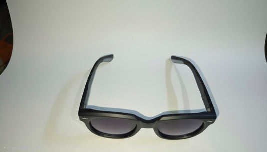 RETIFOCUS Square Black Sunglasses with Black Gradient Lenses